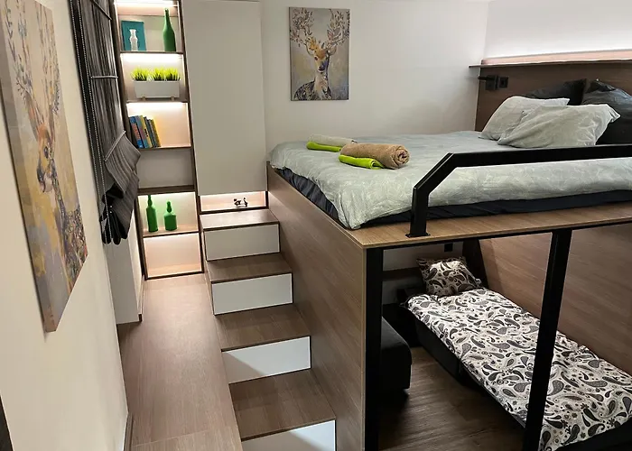 Wooden House Near Center Σπίτι διακοπών *