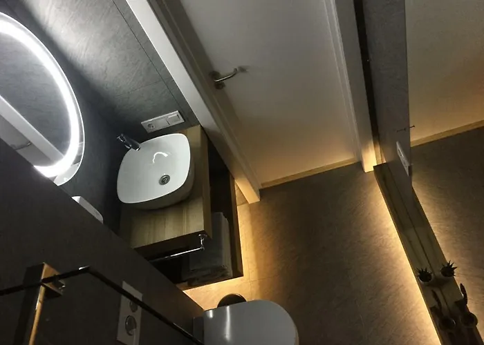 Wooden House Near Center * Ρίγα