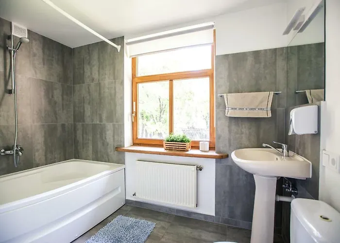 Casa de Férias Wooden House Near Center *