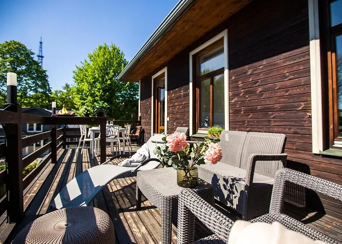 Ferienhaus Wooden House Near Center *